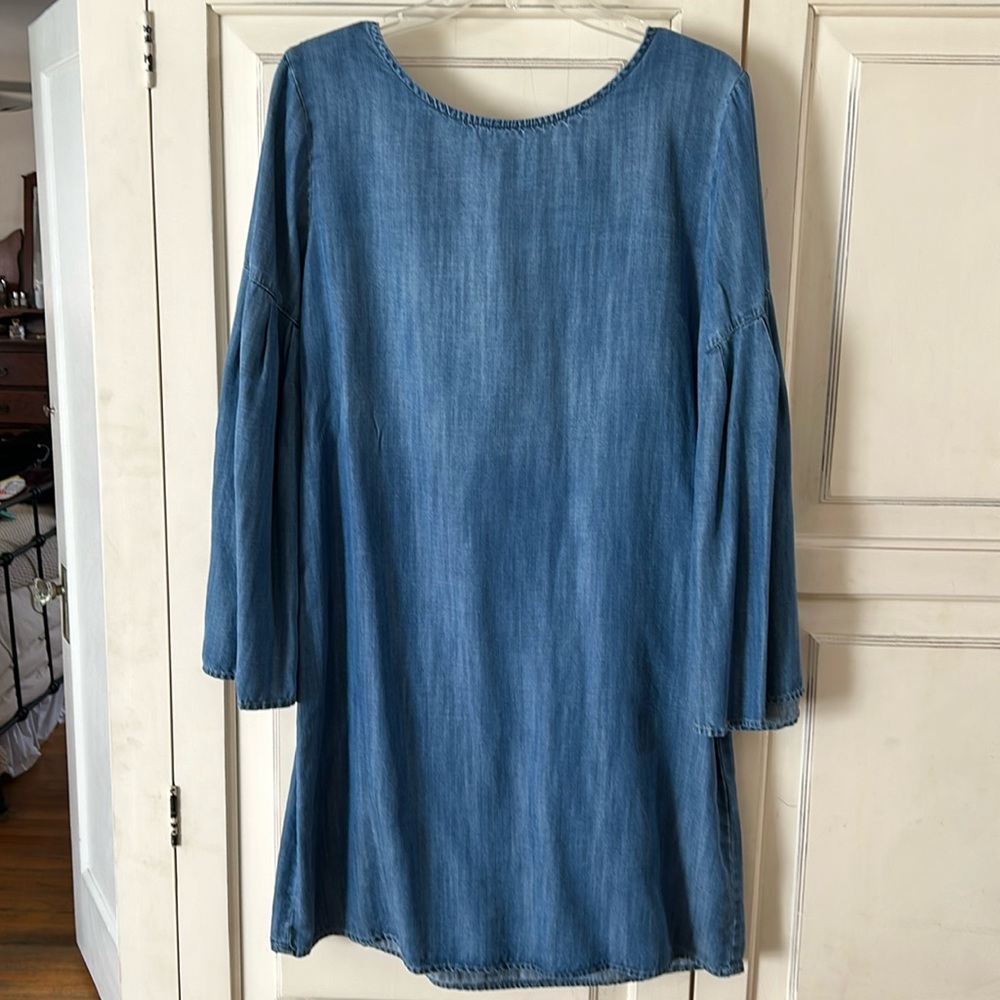 Cloth and Stone Chambray Dress - Size M
